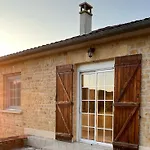Countryside Views Near - Goats, Ducks & Chickens - Farm Experience Sarlat-la-Caneda