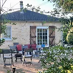 Countryside Views Near - Goats, Ducks & Chickens - Farm Experience *