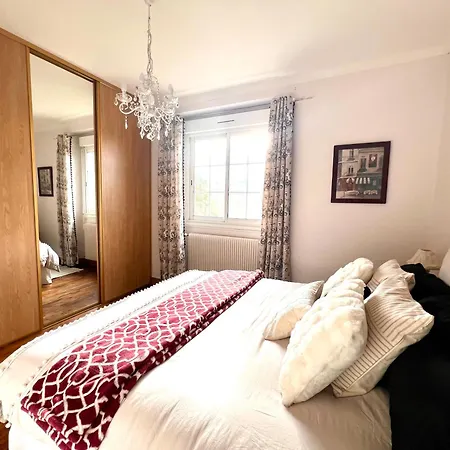 Holiday home Countryside Views Near - Goats, Ducks & Chickens - Farm Experience *